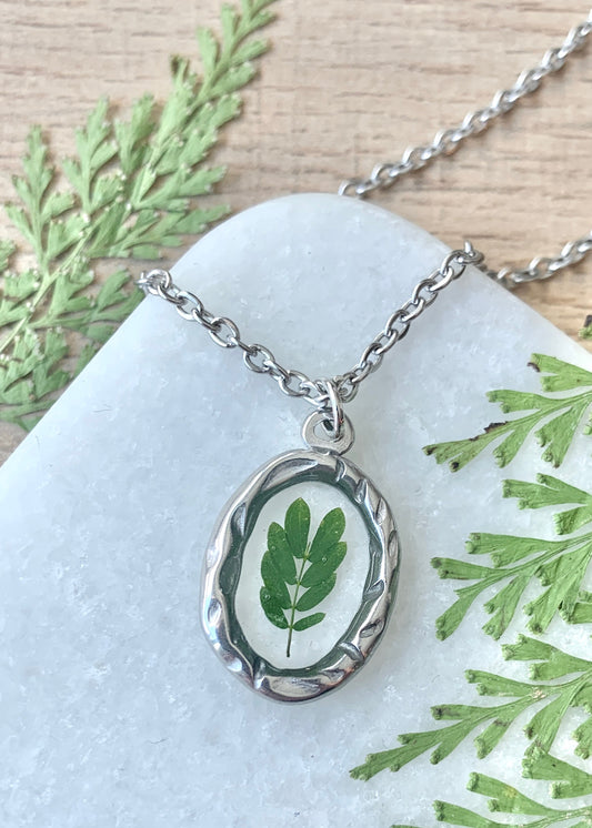 Mini Hammered Oval Necklace Silver & Green Leaf ~ 1